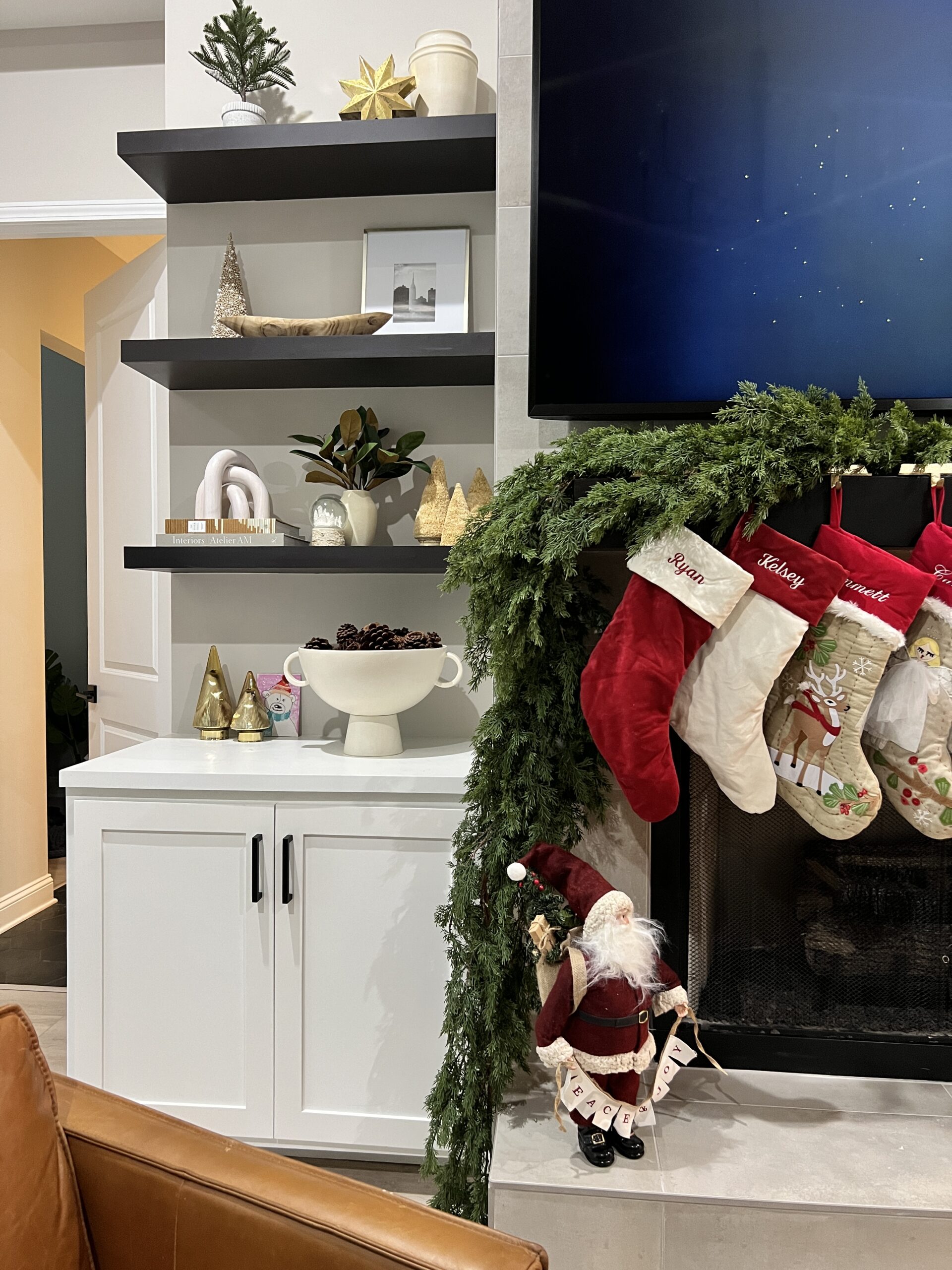 Shelf and mantle holiday decor by interior designers at Welcome Home Styling. 